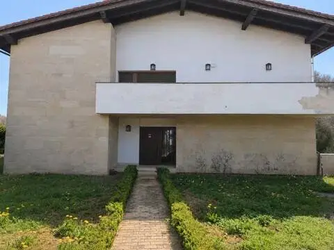 Chalet en calle de Añureta