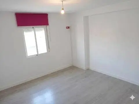 Piso en Nou Moles