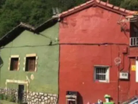 House in Mieres
