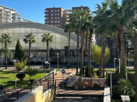 Piso en Avenida de la Central, 17