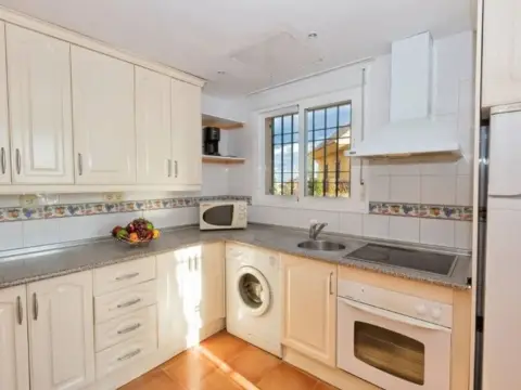 Casa en Urbanización Calahonda-Golf-Riviera del Sol-Miraflores