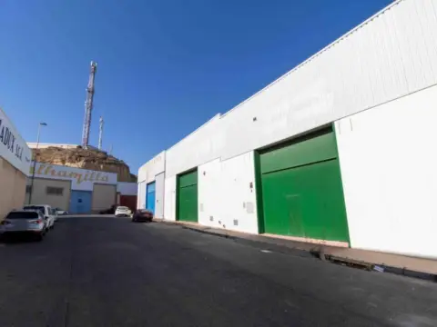 Nave industrial en Benahadux