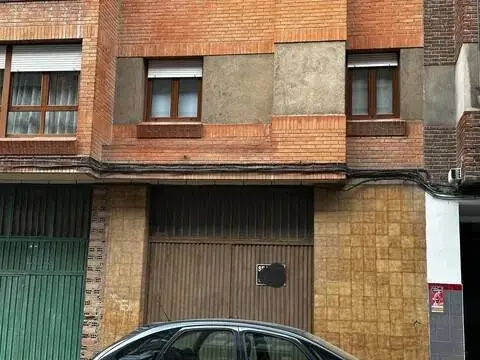 Local comercial en Lugones - Llugones