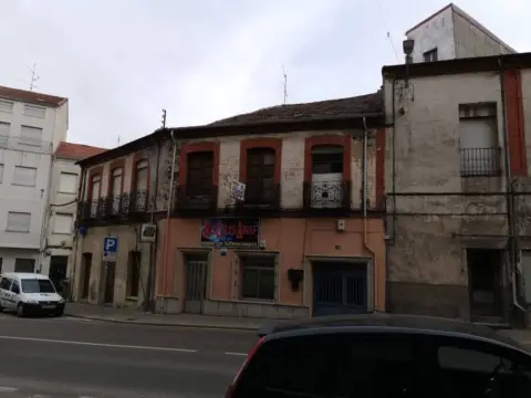 Edificio en Guijuelo