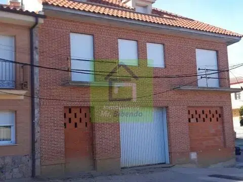 Chalet en Morales del Vino