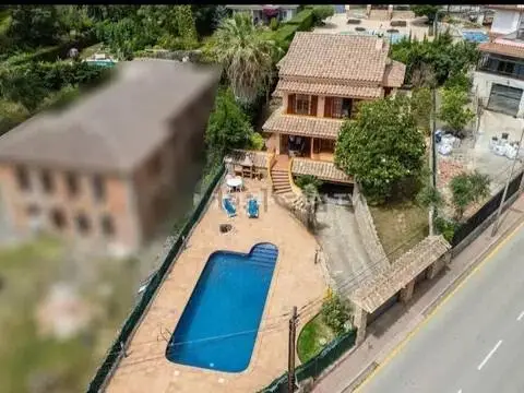 Chalet en Fenals-Santa Clotilde