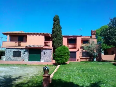Casa en Riudellots de la Selva