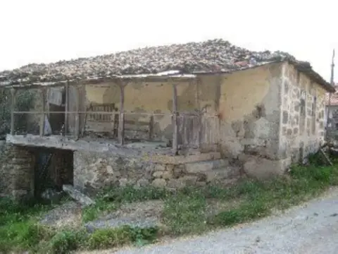 Casa en calle de Barreal