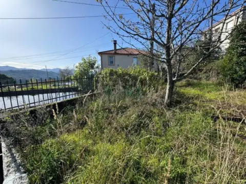 Casa en A Carreira (Lobios)
