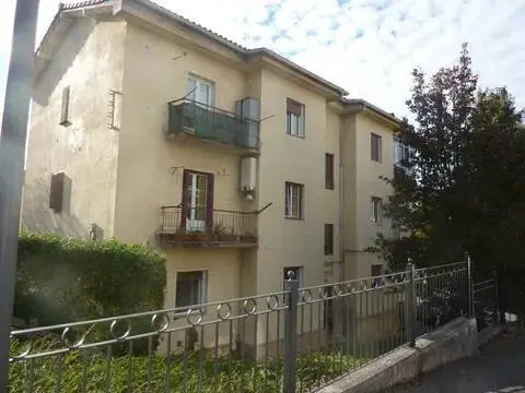 Piso en calle de Bizkaia