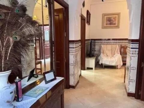 Casa adosada en La Trinidad-Mármoles-Perchel Norte