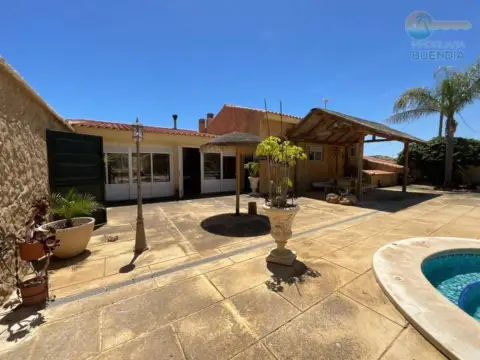 Casa rústica en Pedanías