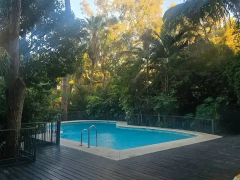 Piso en Lomas de Marbella Club-Puente Romano