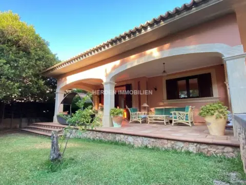 Chalet en Campos
