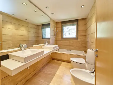 3-bedroom penthouse for sale in Escaldes-Engordany · 35 of 60