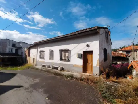 Casa rústica en Pravia