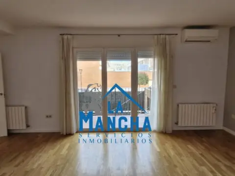 Casa adosada en Pedanías y Barrios Rurales