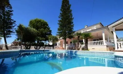Casa en Los Girasoles