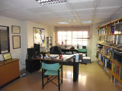 Oficina en Núcleo Urbano