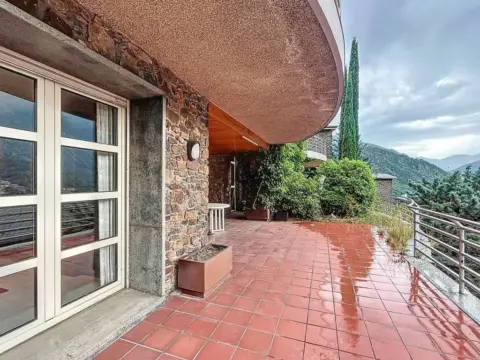 9-bedroom chalet for sale in Escaldes-Engordany · 15 of 60