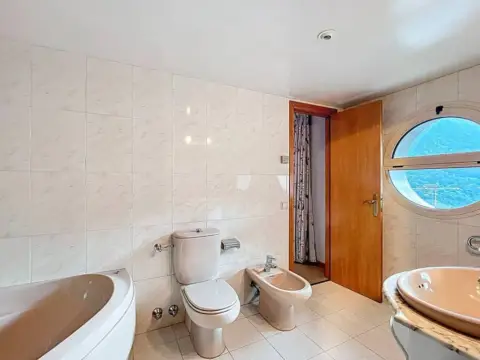 9-bedroom chalet for sale in Escaldes-Engordany · 52 of 60