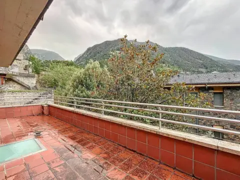 9-bedroom chalet for sale in Escaldes-Engordany · 56 of 60