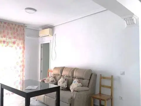 Piso en Barrio León-El Tardón-Blas Infante