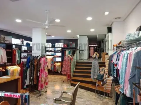 Local comercial en Centro