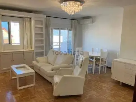 Piso en La Aurora-La Alameda