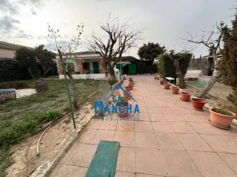 Casa en Pedanías y Barrios Rurales