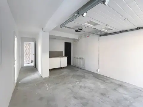 3-bedroom house for rent in La Massana · 45 of 60