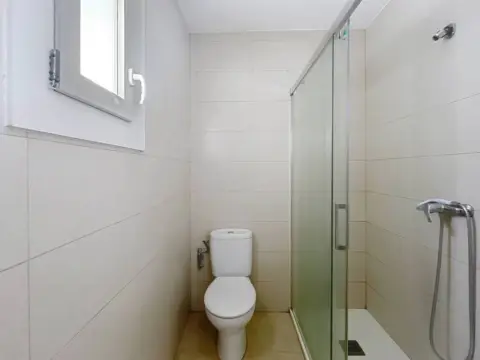 3-bedroom house for rent in La Massana · 49 of 60