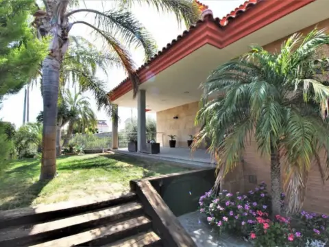 Casa en El Raal