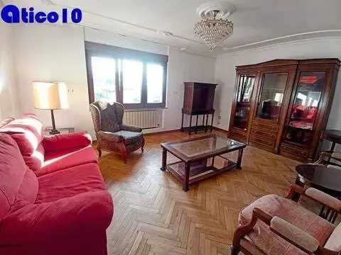 Casa adosada en La Manjoya-Parroquias Sur