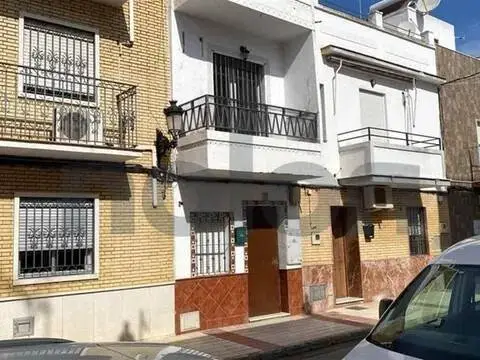 Casa adosada en La Algaba