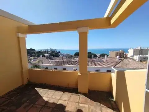 Casa adosada en El Águila-Las Redes-Fuentebravía