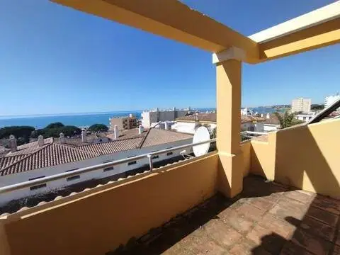 Casa adosada en El Águila-Las Redes-Fuentebravía