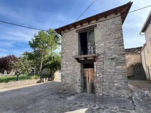 Casa rústica en calle Única