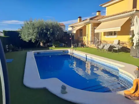 Chalet en Molina de Segura