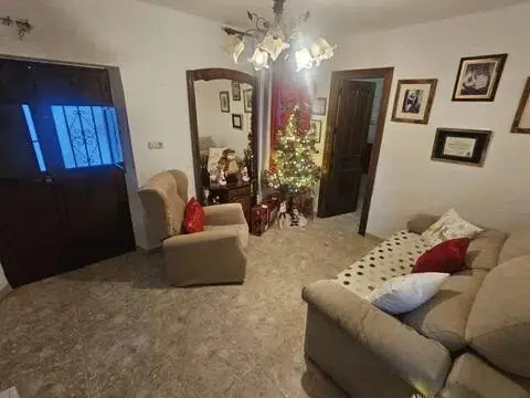 Chalet en calle de Jesús y María