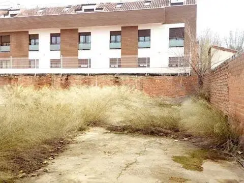 Terreno en calle de Juan de Vilaseca