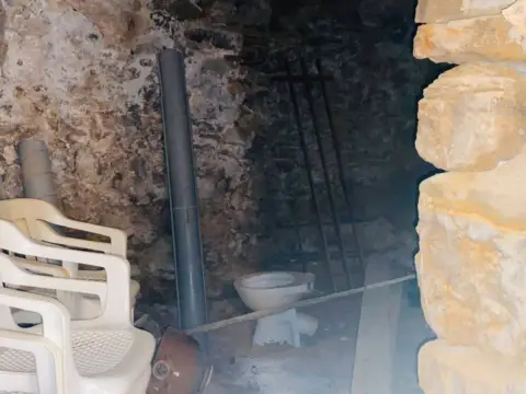 Casa rústica en Cortes de Arenoso