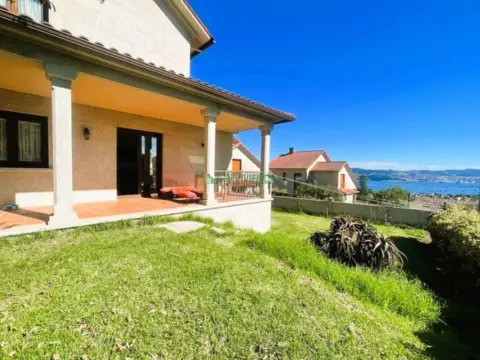 Chalet en Moaña (Resto Parroquia)