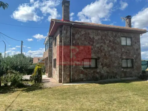 Casa en Valdepolo