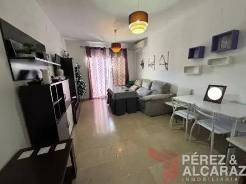 Piso en Avenida de Santa Ana, 2