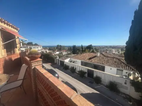 Chalet en calle de Miguel de Unamuno