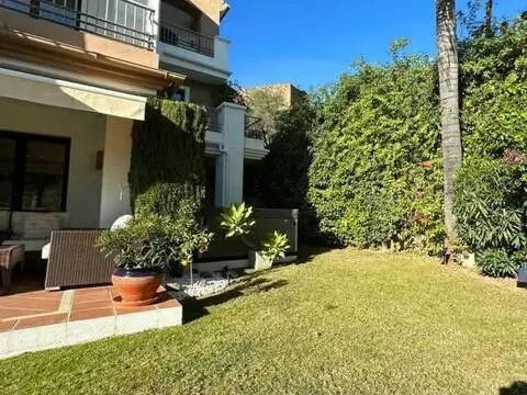 Piso en calle calle los Arqueros, 75