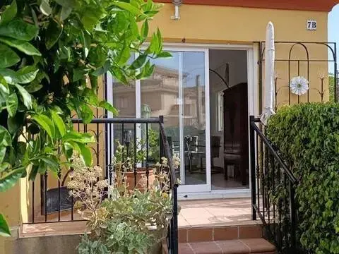 Piso en calle Jazmín