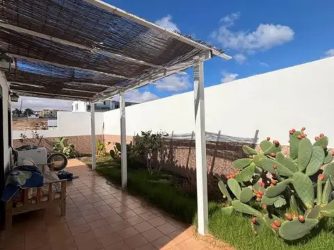Chalet en calle del Roque del Este