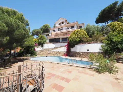 Casa en Sant Fost de Campsentelles